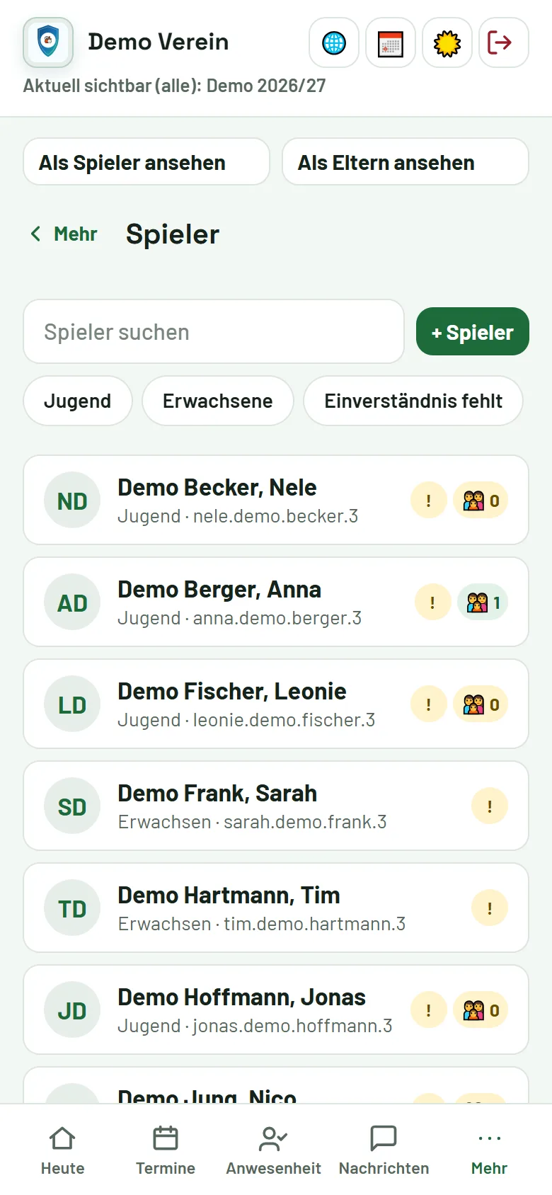 Mehr → Spieler: Karten mit Status, Suche und Filter
